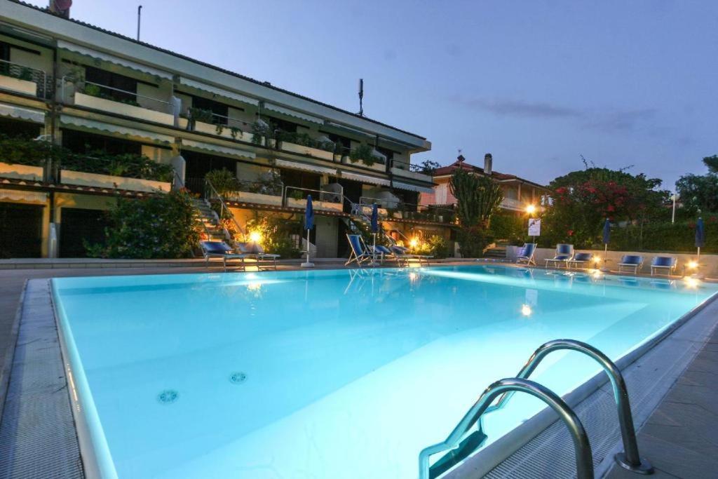 Il Porto 13 E 16 Apartamento *