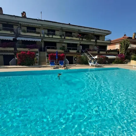 Appartamenti Residence Il Porto 13 E 16 Porto Azzurro Exterior photo