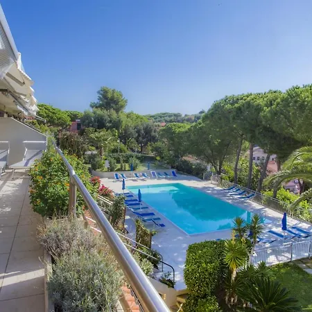 Appartamenti Residence Il Porto 13 E 16 Porto Azzurro Exterior photo